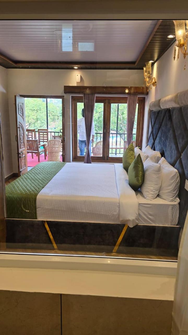 Silver Oak Resorts Yedapalli Eksteriør billede