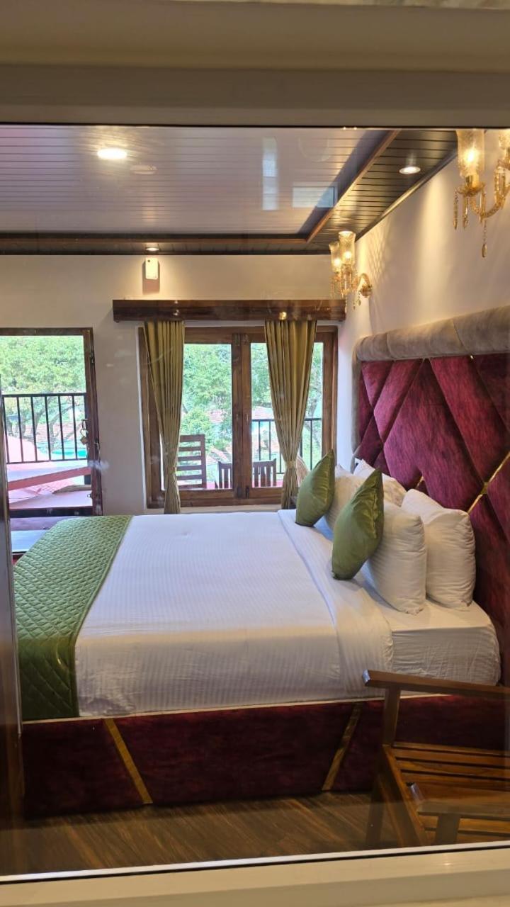 Silver Oak Resorts Yedapalli Eksteriør billede
